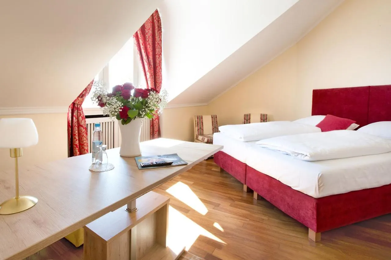 Hotel Aurbacher Hof Gmbh Мюнхен