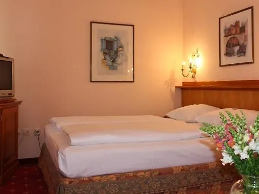 Hotel Aurbacher Hof Gmbh Мюнхен 3*,