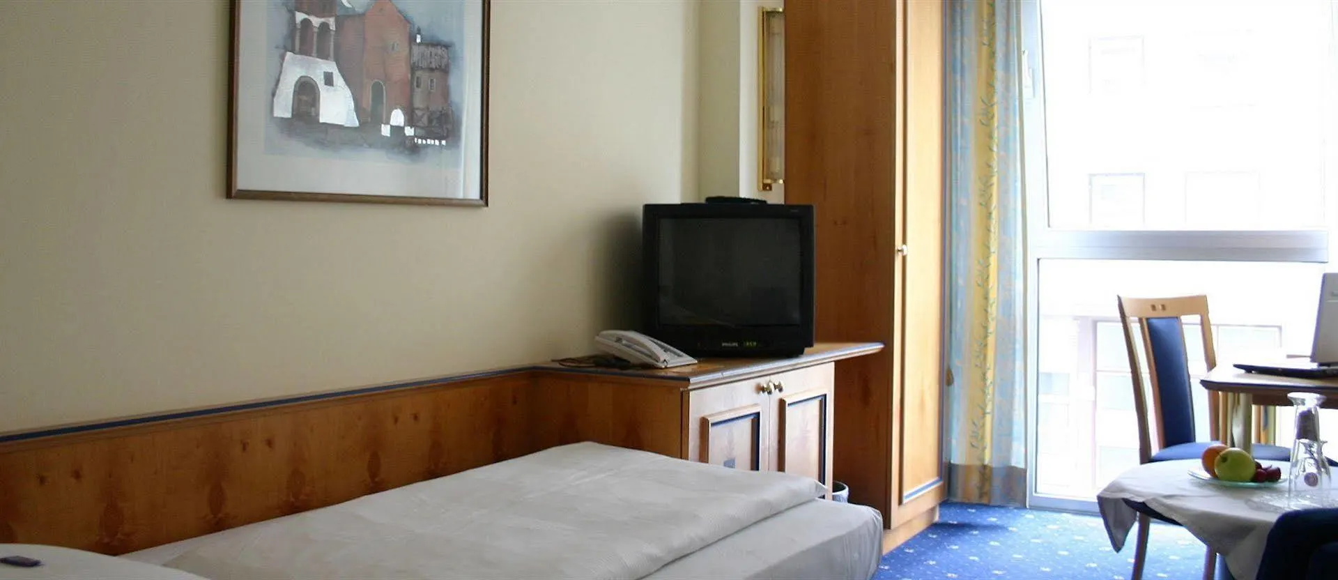 Hotel Aurbacher Hof Gmbh Мюнхен