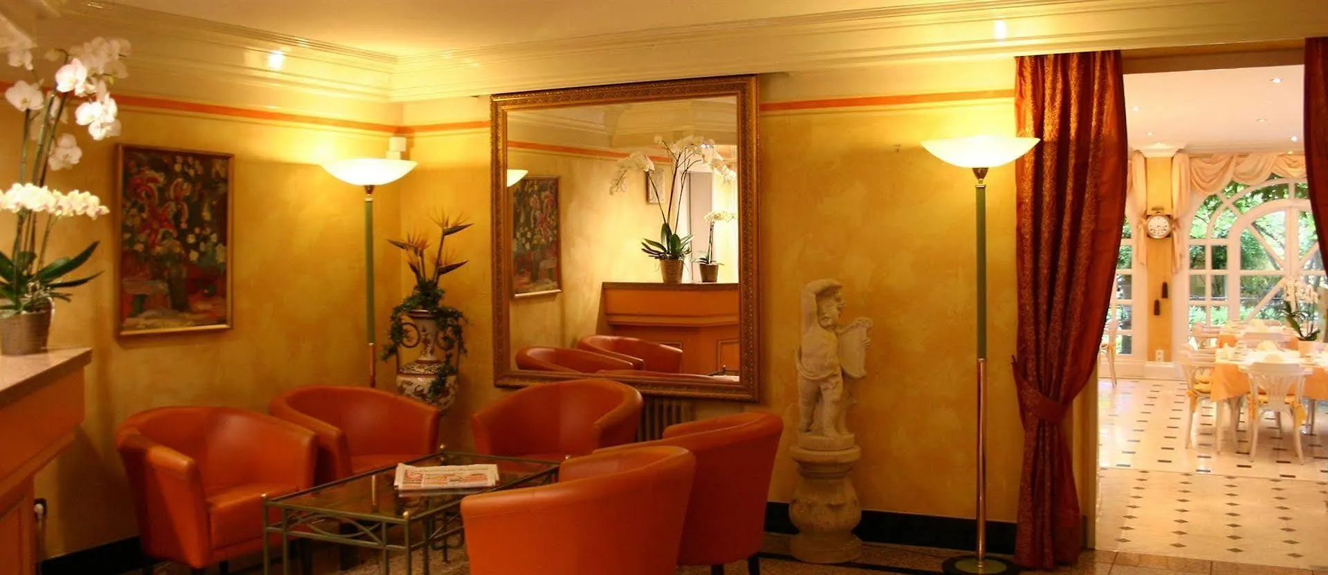 Hotel Aurbacher Hof Gmbh Мюнхен